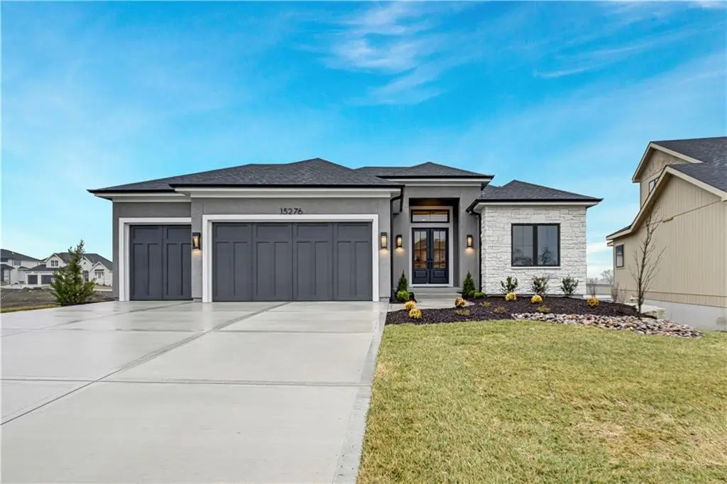 16284 S Allman Road, Olathe, KS 66062 - #1