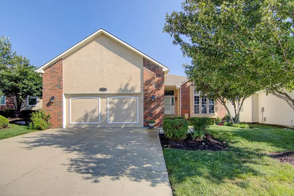 21946 W 119th Terrace, Olathe, KS 66061 - #1