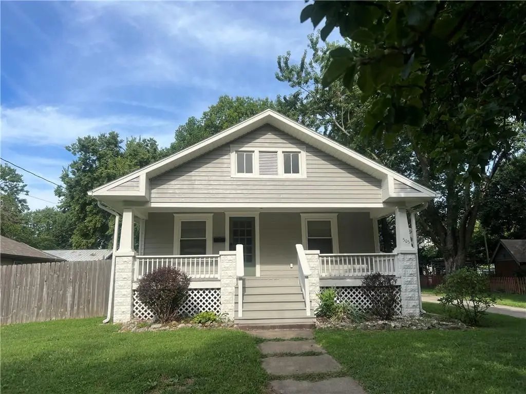 505 S 2nd Street, Odessa, MO 64076 - #1
