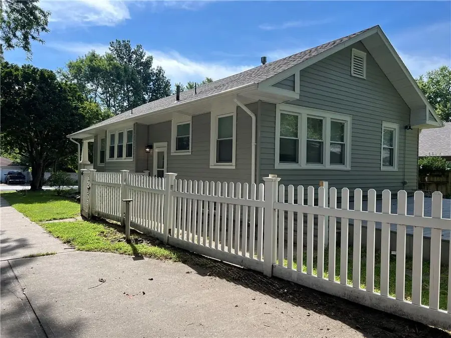 505 S 2nd Street, Odessa, MO 64076 - #2