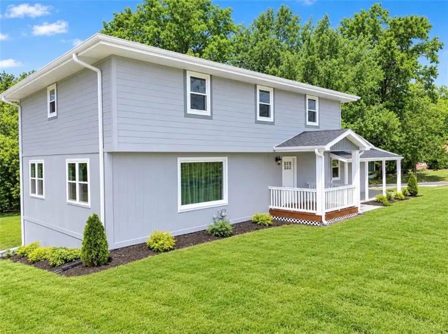 5602 S 40th Street, Saint Joseph, MO 64503 - #2