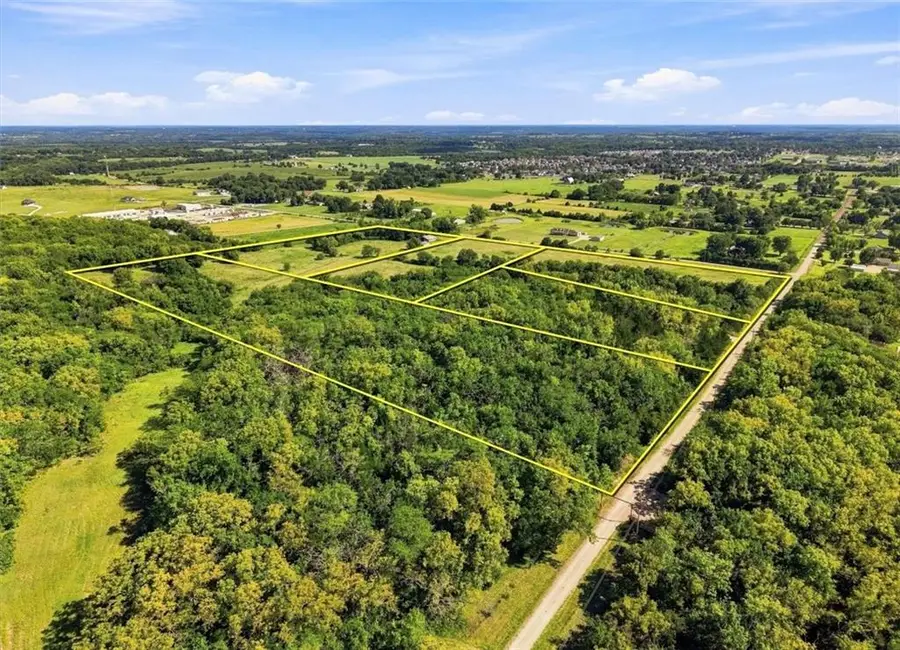 Lot 1 211th Street, Tonganoxie, KS 66086 - #2