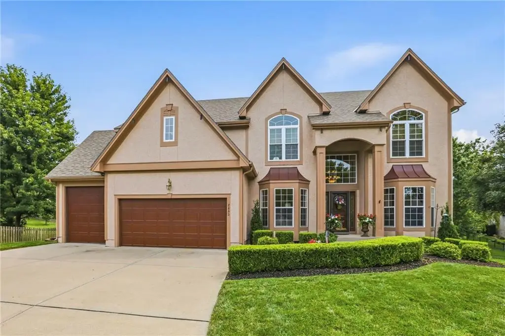 2603 SW Winterbrook Circle Sw, Lees Summit, MO 64081 - #1