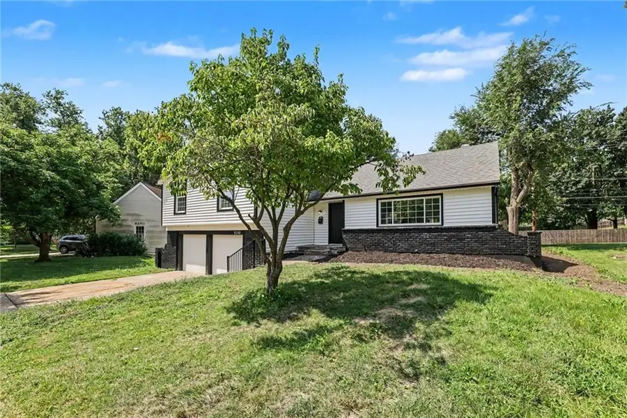 9248 Switzer Street, Overland Park, KS 66214 - #3