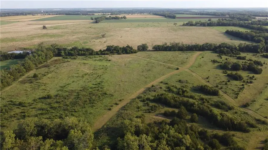 000 Texas Road, Moran, KS 66755 - #2
