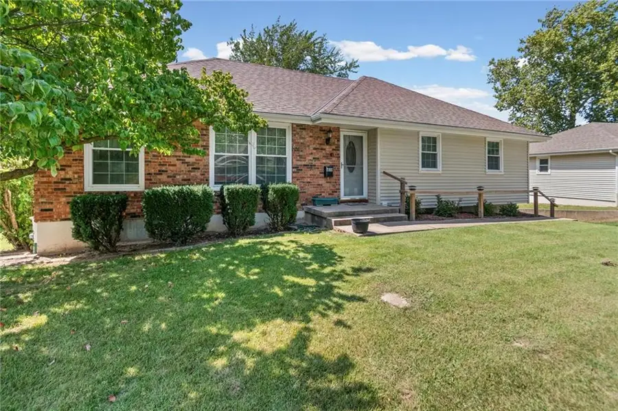 6610 N Montgall Avenue, Kansas City, MO 64119 - #2