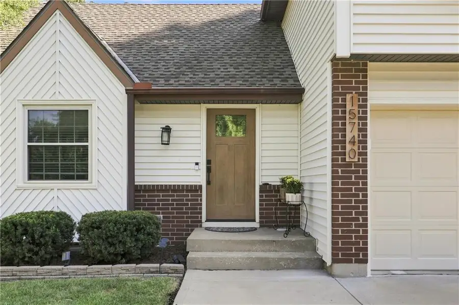 15740 W 146th Street, Olathe, KS 66062 - #2