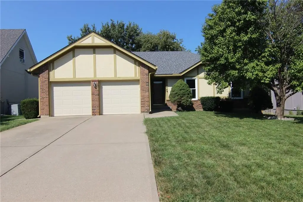12478 S Twilight Lane, Olathe, KS 66062 - #1
