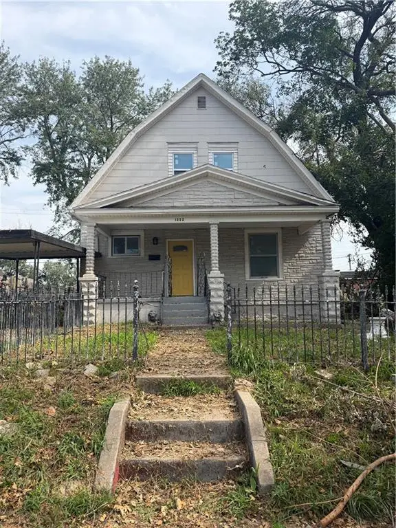 1322 Yecker Avenue, Kansas City, KS 66104