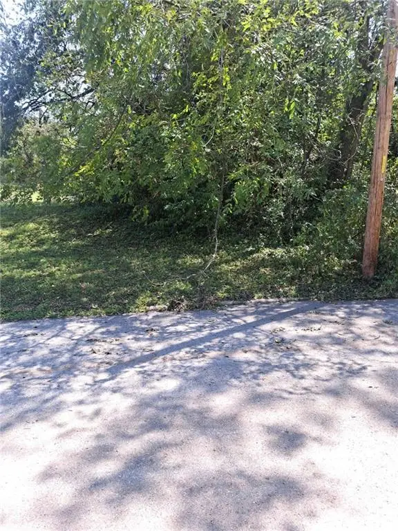 2919, 2921, 2941 N 17th Street, Kansas City, KS 66104