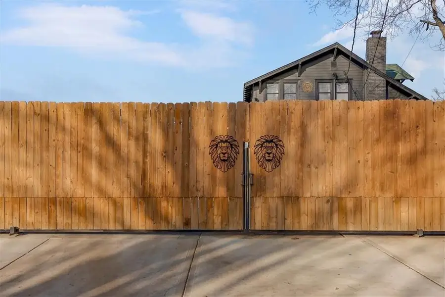 6540 James A Reed Road, Kansas City, MO 64133 - #3