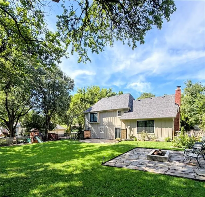 12860 Sagamore Road, Leawood, KS 66209 - #3