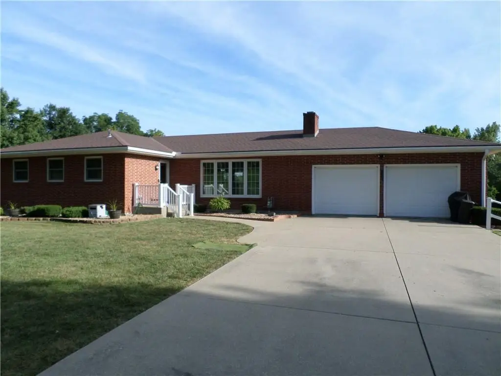 17600 Country Club Road, Atchison, KS 66002 - #1