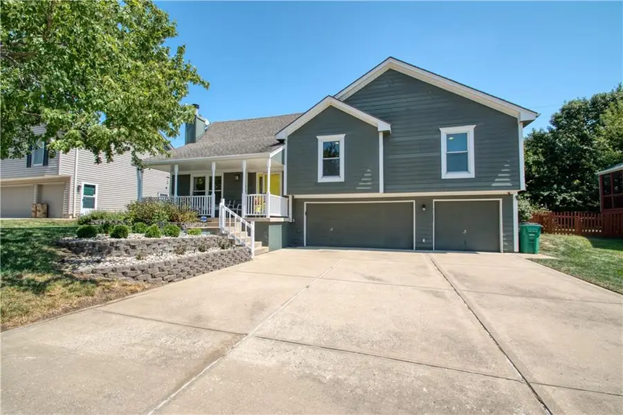 105 SW Tess Drive, Lees Summit, MO 64081 - #2