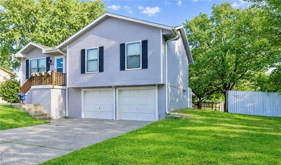806 Covey Drive, Peculiar, MO 64078 - #2