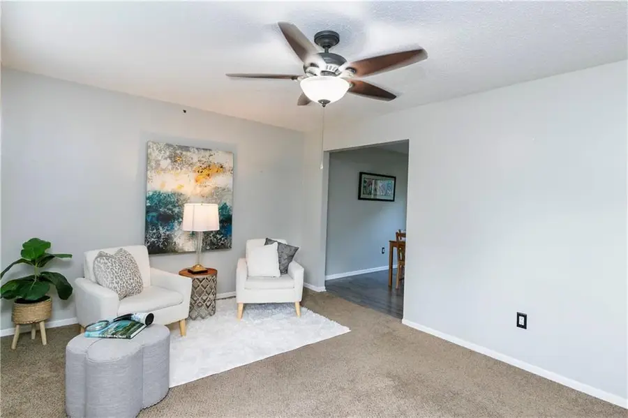 806 Covey Drive, Peculiar, MO 64078 - #3