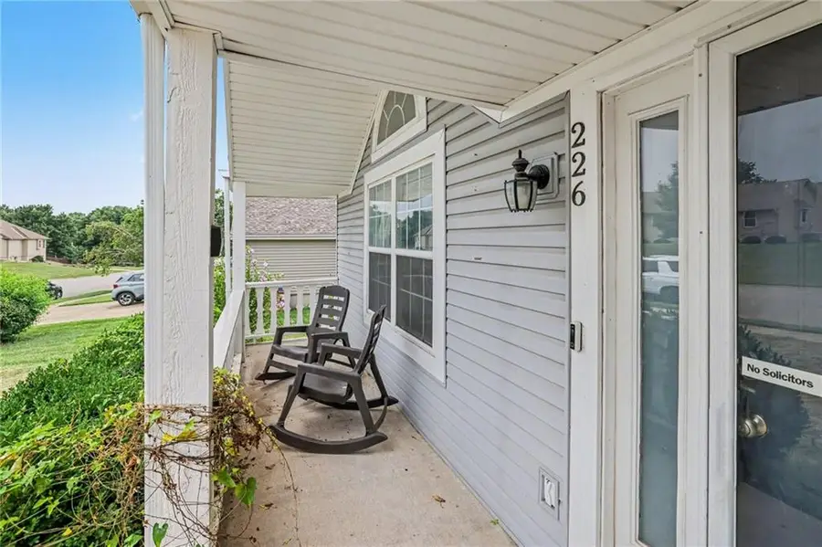 226 N Sunset Lane, Raymore, MO 64083 - #3