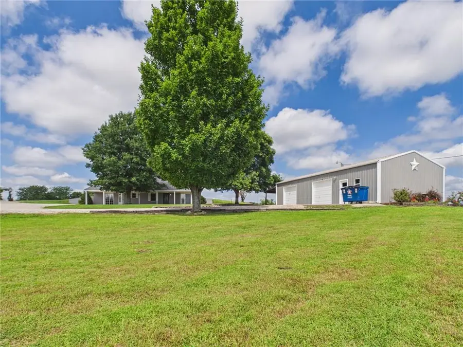 808 NE 221st Road, Warrensburg, MO 64093 - #2
