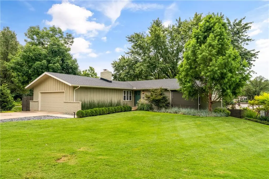 3315 W 98th Street, Overland Park, KS 66206 - #1