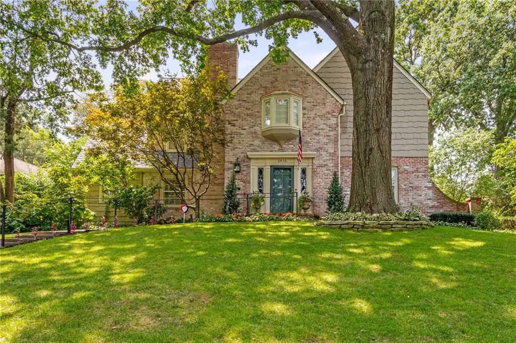 6436 Overbrook Road, Mission Hills, KS 66208 - #1