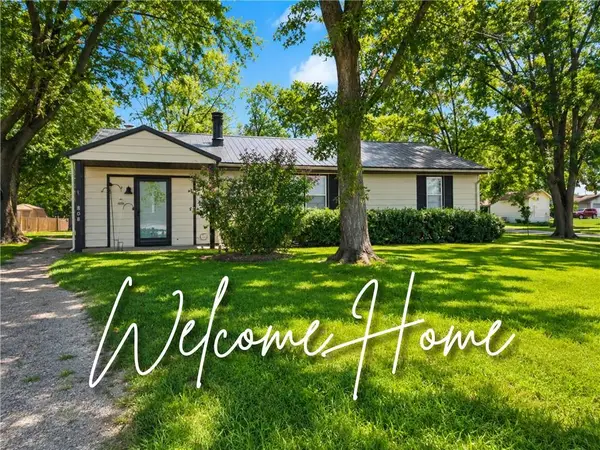 808 S State Route F Highway, Garden City, MO 64747