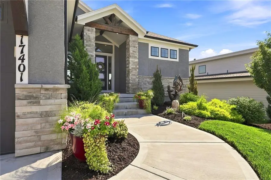 17401 Richards Street, Overland Park, KS 66221 - #2