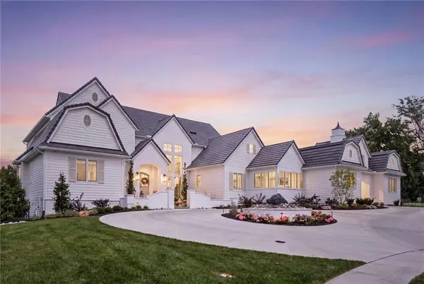 16801 Barton Street, Overland Park, KS 66062