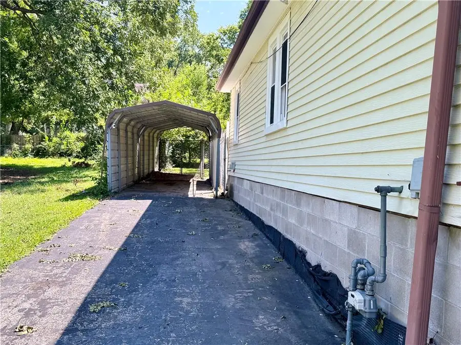 1431 S Hardy Avenue, Independence, MO 64052 - #3