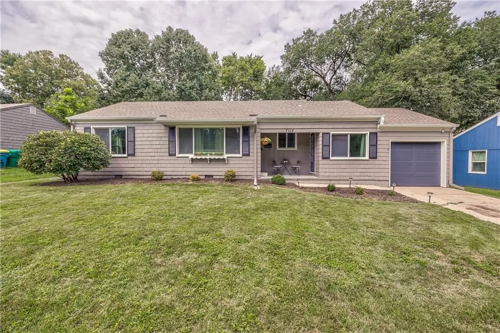 7114 W 72nd Terrace, Overland Park, KS 66204 - #1