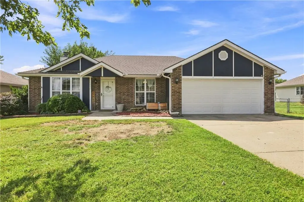 1002 N Hampton Drive, Warrensburg, MO 64093 - #1