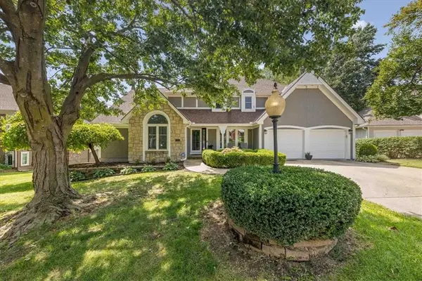 6728 N Quincy Circle, Kansas City, MO 64119