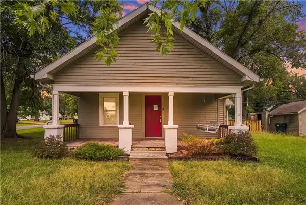 306 W Walnut Street, Archie, MO 64725