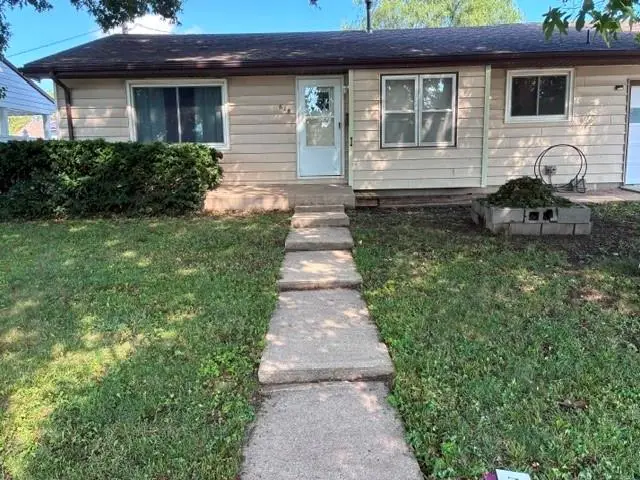 618 N Cherry Street, Cameron, MO 64429 - #1
