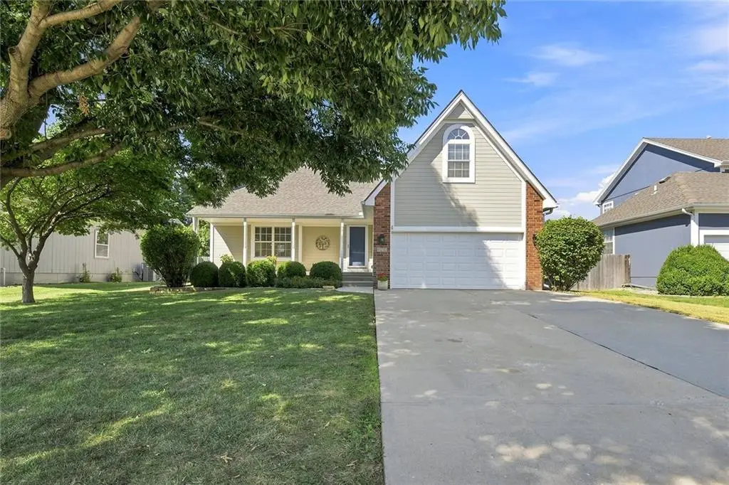 820 SE 11th Terrace, Lees Summit, MO 64081 - #1
