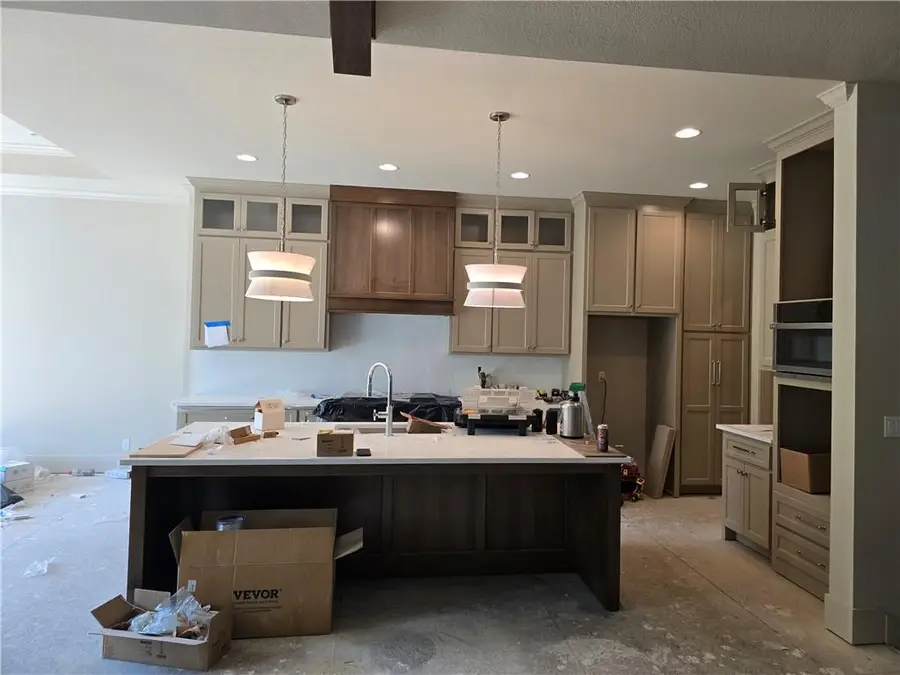 10301 W 151 Place, Overland Park, KS 66221 - #2