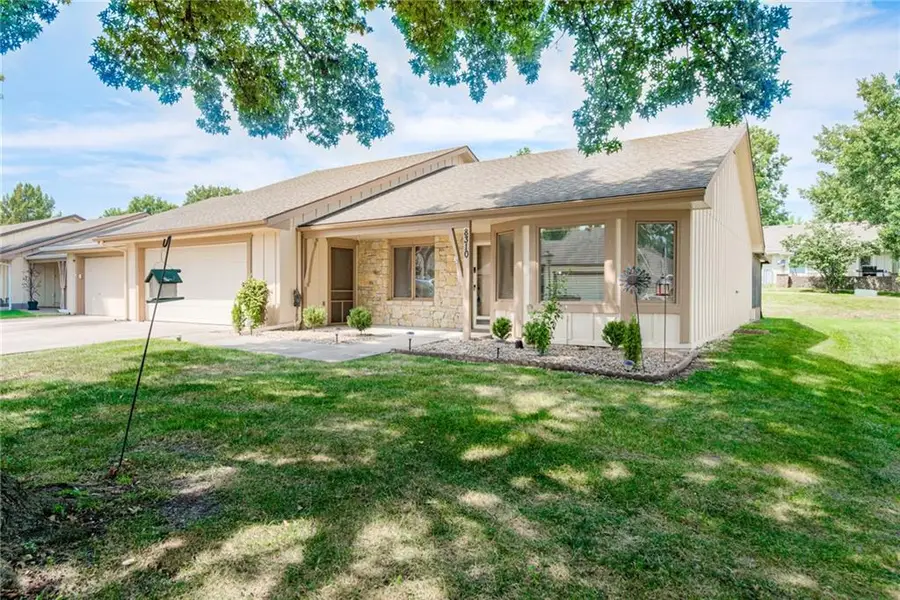 8310 E 190th Street, Belton, MO 64012 - #2