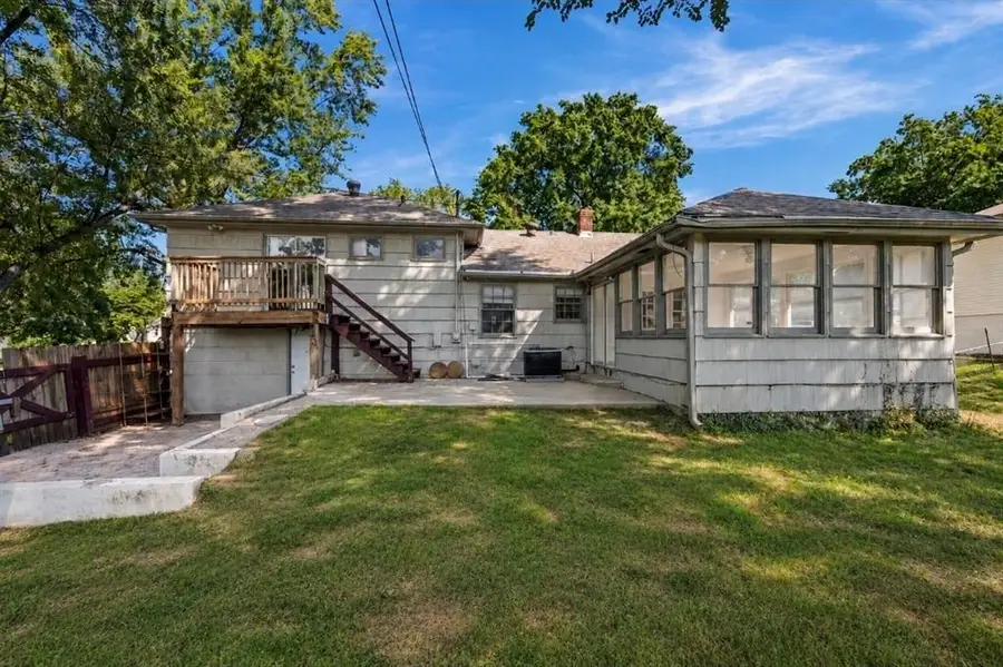 9503 E 80th Terrace, Raytown, MO 64138 - #3