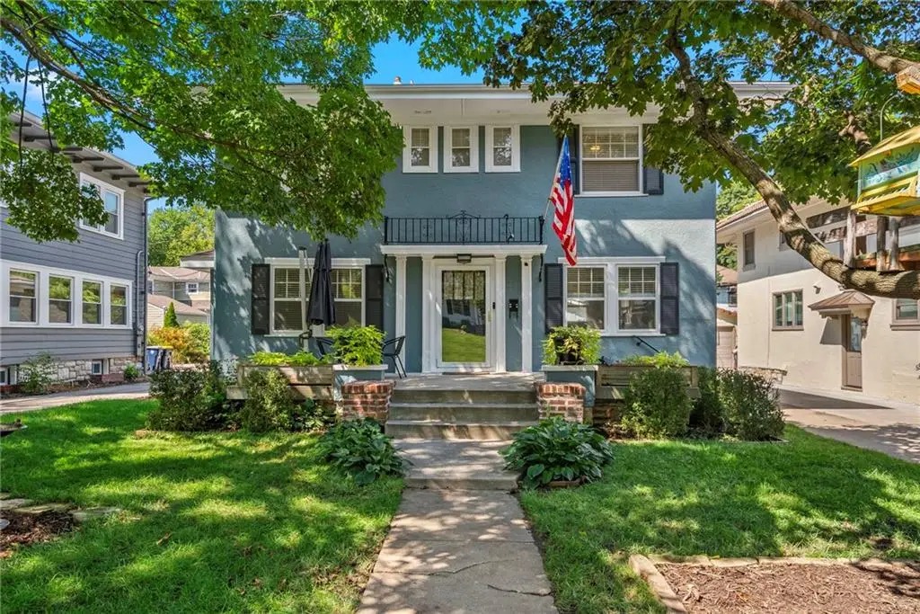 620 W 60th Terrace, Kansas City, MO 64113 - #1