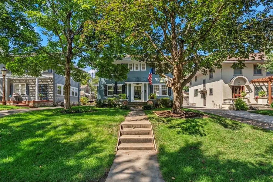 620 W 60th Terrace, Kansas City, MO 64113 - #2