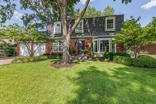 9909 Knox Drive, Overland Park, KS 66212
