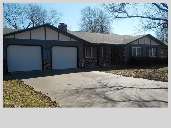 307 Centennial Avenue, Coffeyville, KS 67337