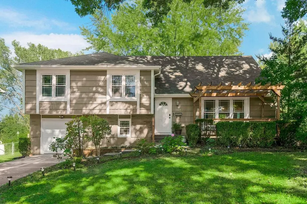 13303 Donnelly Avenue, Grandview, MO 64030 - #1