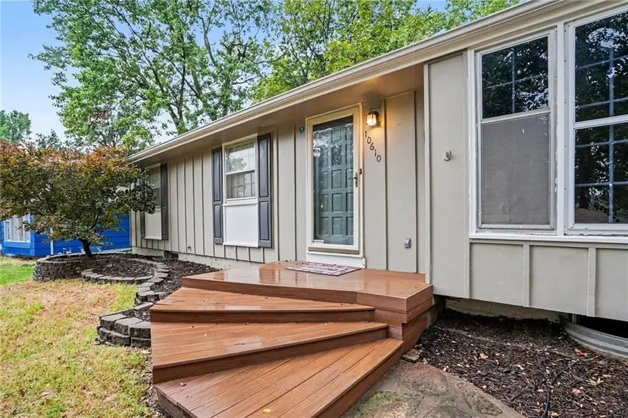 10610 Bellefontaine Avenue, Kansas City, MO 64137 - #2