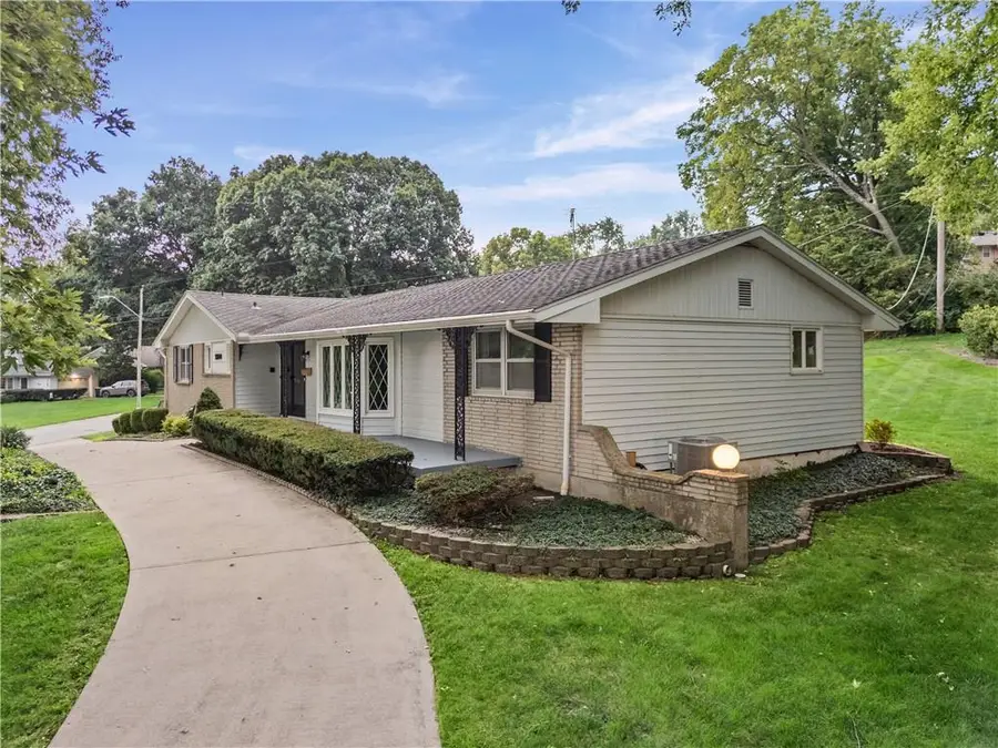 9300 Madison Avenue, Kansas City, MO 64114 - #3