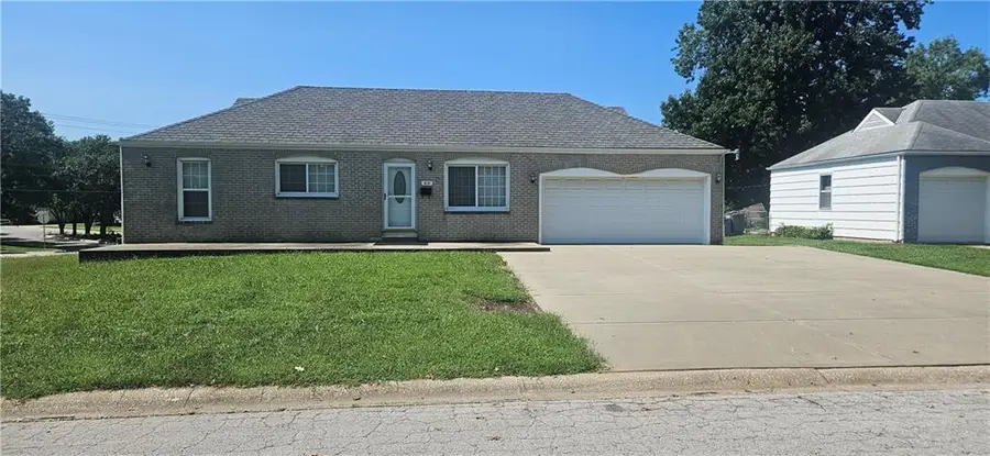 218 SW Opal Drive, Lees Summit, MO 64081 - #3