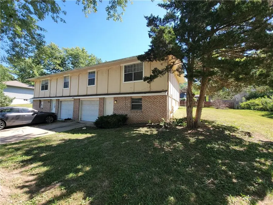 205 NE Westwind Drive, Lees Summit, MO 64086 - #2