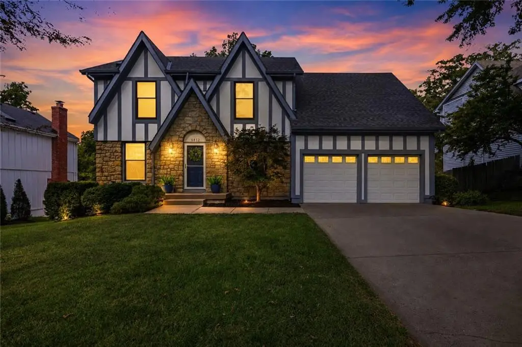 6832 Alden Street, Shawnee, KS 66216 - #1