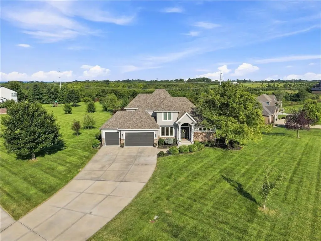 20207 NE 102nd Street, Liberty, MO 64068 - #1