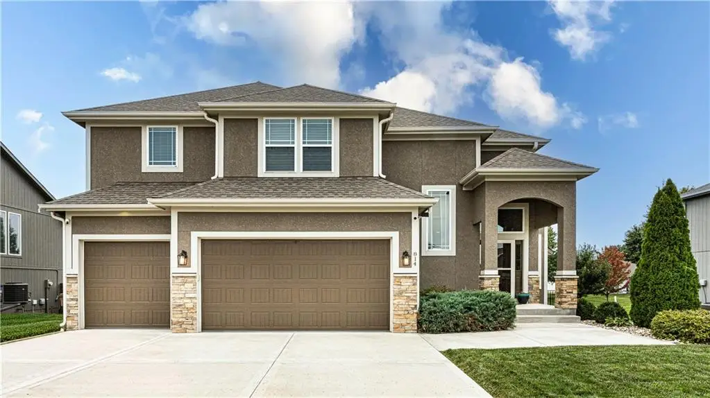 814 S Sunset Lane, Raymore, MO 64083 - #1