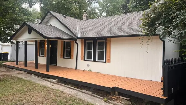 6212 Eugene Field Road, Kansas City, MO 64119